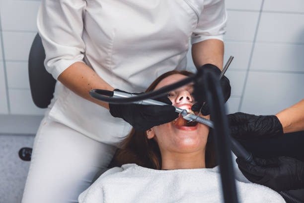 Best Cracked Tooth Emergency Dentist  in Montrose, VA